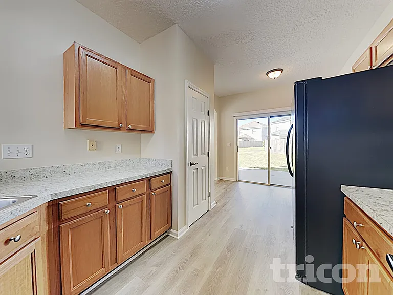 3410 Pebble Sand Ln — Photo 8