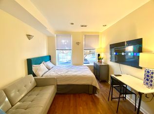 814 S 13th St #1B, Philadelphia, PA 19147