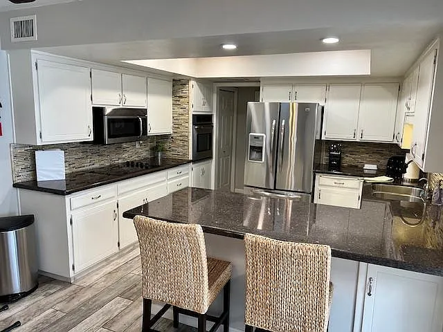 7734 E Minnezona Ave — Photo 10