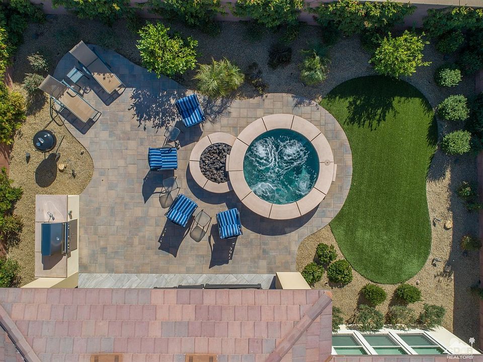 1st image of 82853 Spirit Mountain Dr