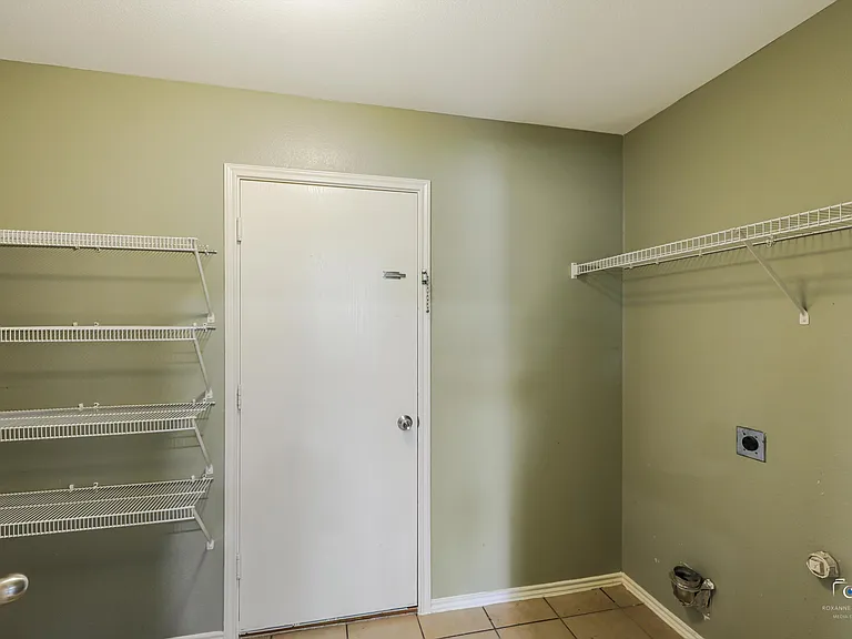 13262 Cleburne Dr — Photo 13