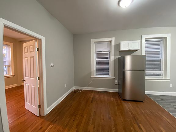 4th image of 45 William St #A