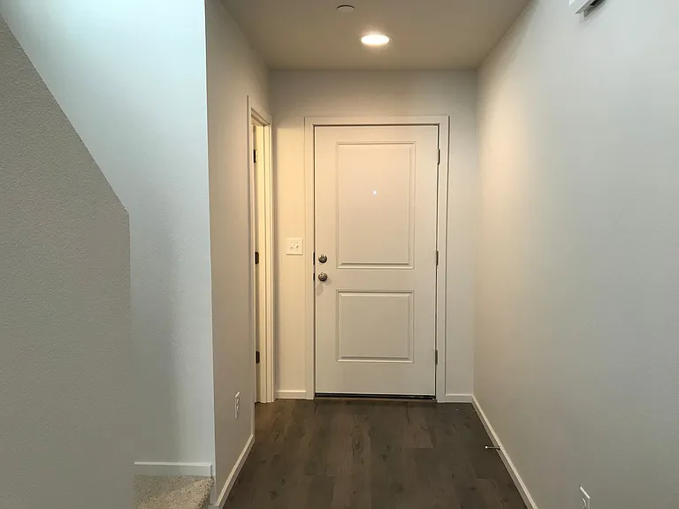 3616 NE Kingbird St — Photo 10
