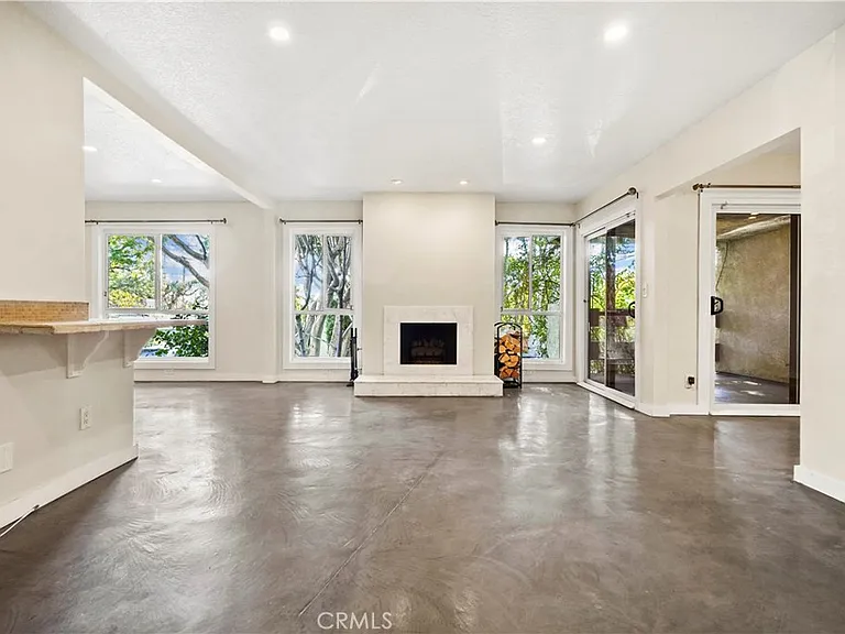 9025 Keith Ave #101 — Photo 21