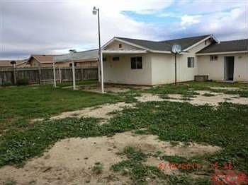 3rd image of 2001 Sherwood Dr