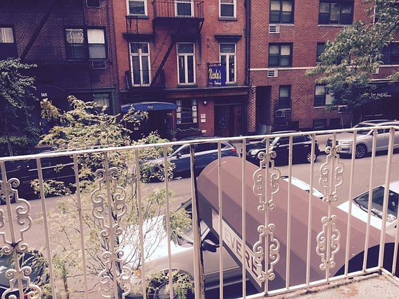 3rd image of 155 E 84th St APT 2D