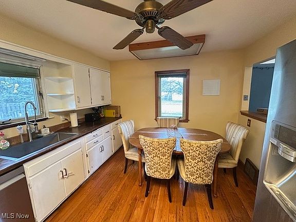 3rd image of 3296 W 231st St