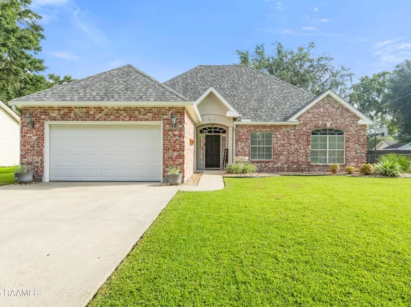 1005 Russo St, New Iberia, LA 70563