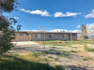 21911 Viento Rd, Apple Valley, CA 92308