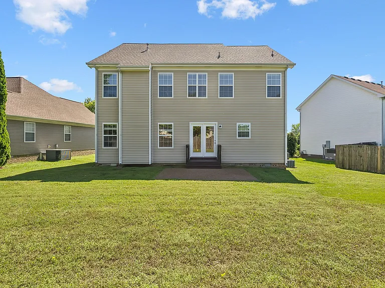 1030 Persimmon Dr — Photo 17