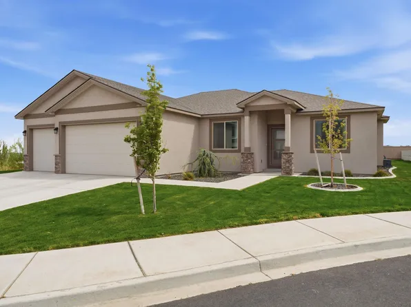 1040 Makah Ct, Richland, WA 99352