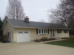 5015 Colonial Ave, Erie, PA 16506