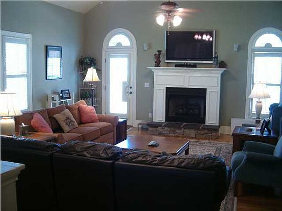 5th image of 8437 Miss Tiffany Way