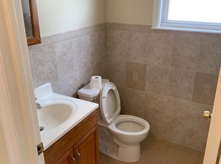 15 Oxford St, Paterson, NJ 07522