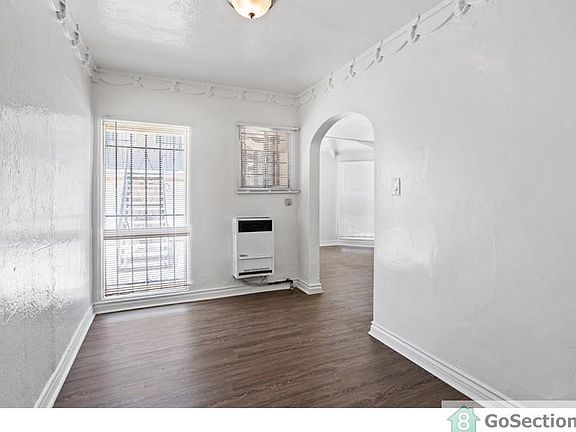 4th image of 523 W 84th St #A
