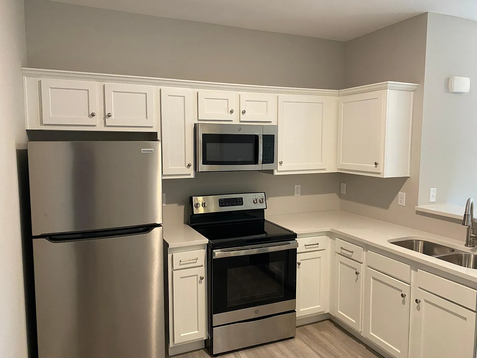 1 bed, 650 sqft, $875 — Photo 4
