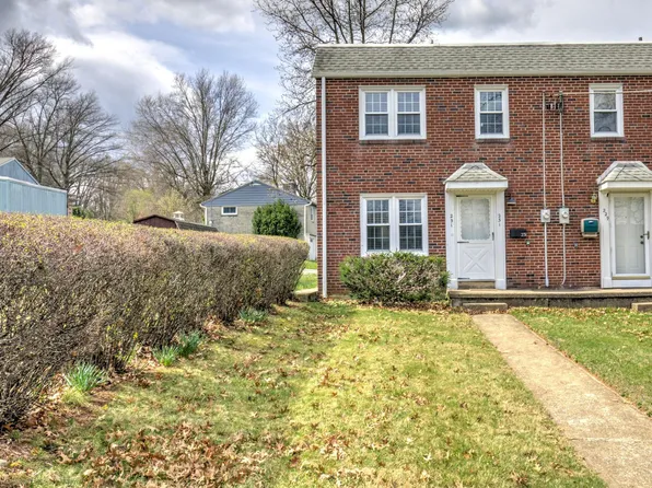 231 E Walnut St, Ephrata, PA 17522