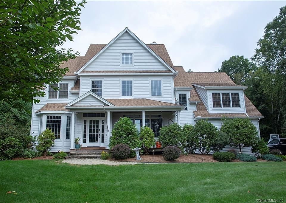 1st image of 49 Shores Dr