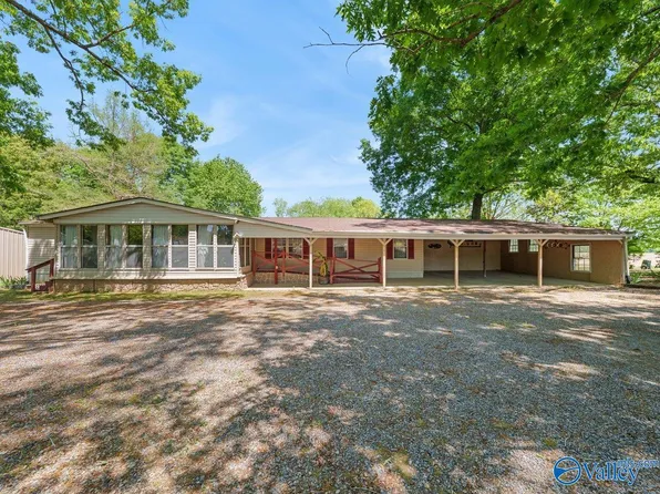 12731 Ripley Rd, Athens, AL 35611