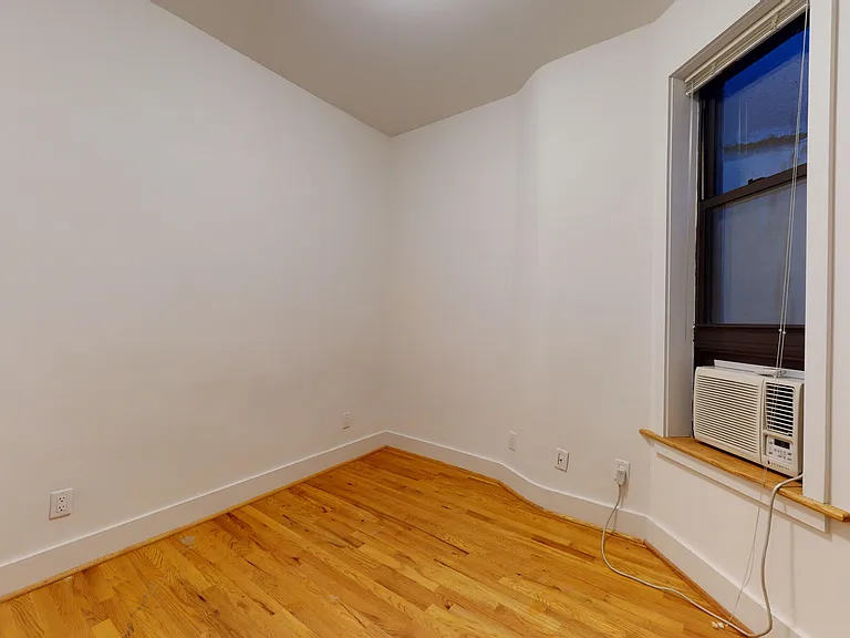 129 E 97th St #4C — Photo 12