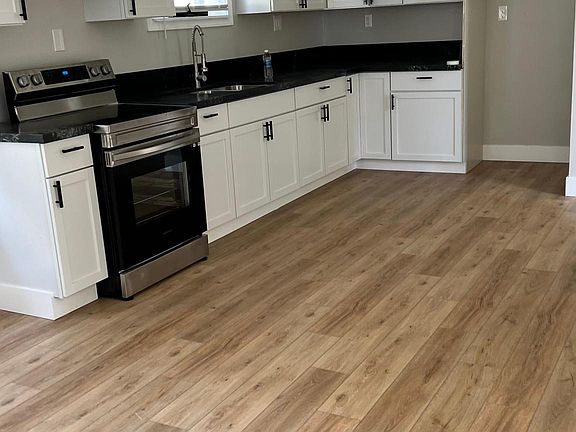 3rd image of 913 Atlantic Ave #913
