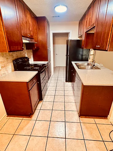 2309 Woodmont Trl Photo 1