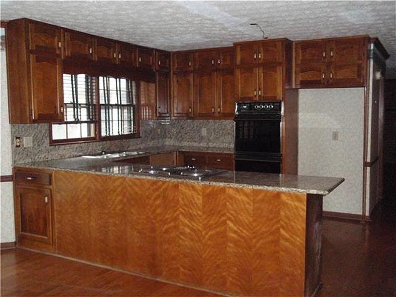 2nd image of 4319 Allenhurst Dr