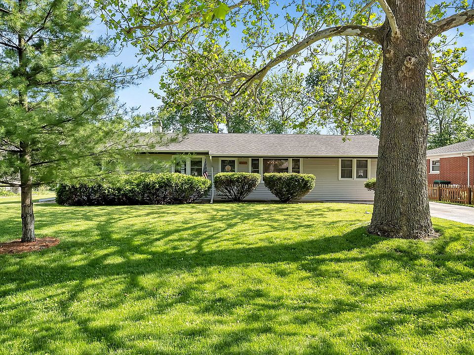 1st image of 23837 W Sussex Dr