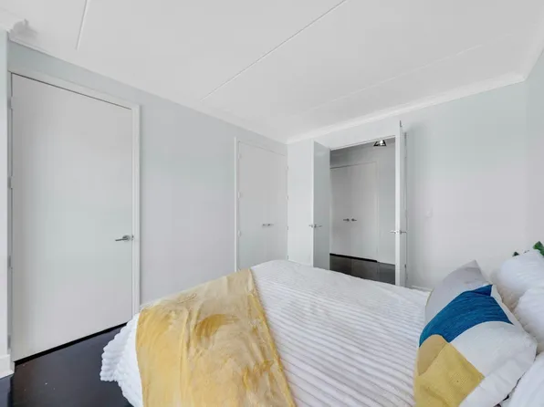 1077 River Road image 9 of 33