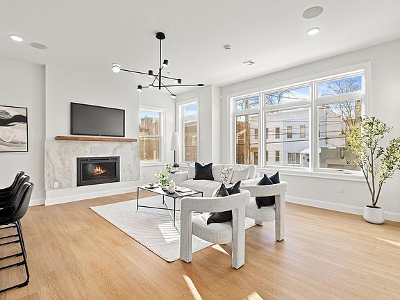 2nd image of 192 Cambridge Ave #3