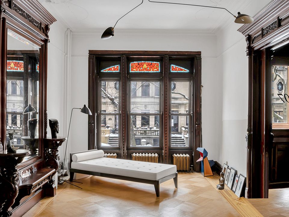 1st image of 407 Stuyvesant Ave #1