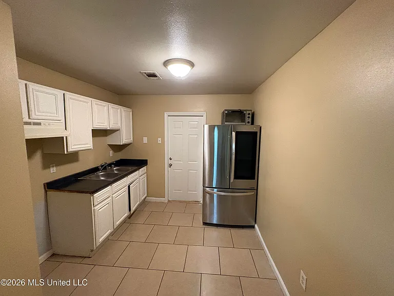 6525 Jasmine St #6 — Photo 4