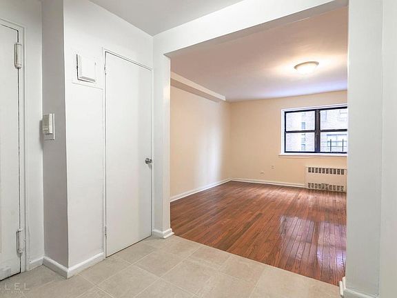 3rd image of 9960 64th Ave APT 1N