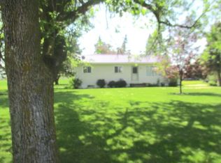 10490 E Denver Rd, Coleman, MI 48618