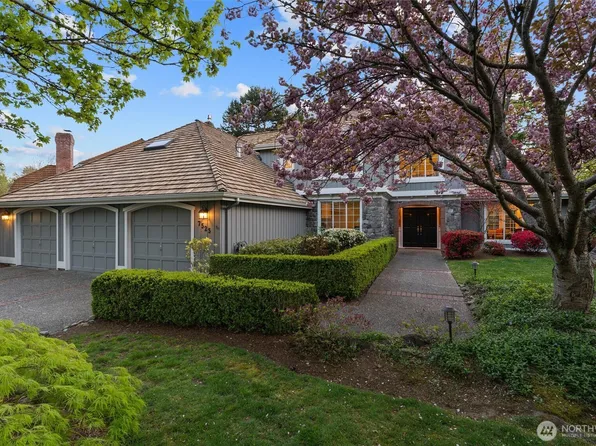 7525 81st Place SE, Mercer Island, WA 98040
