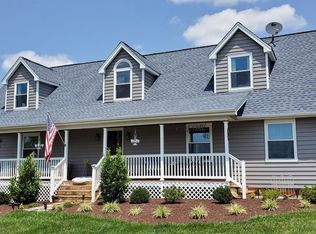 15 Bushland Ln, Berryville, VA 22611