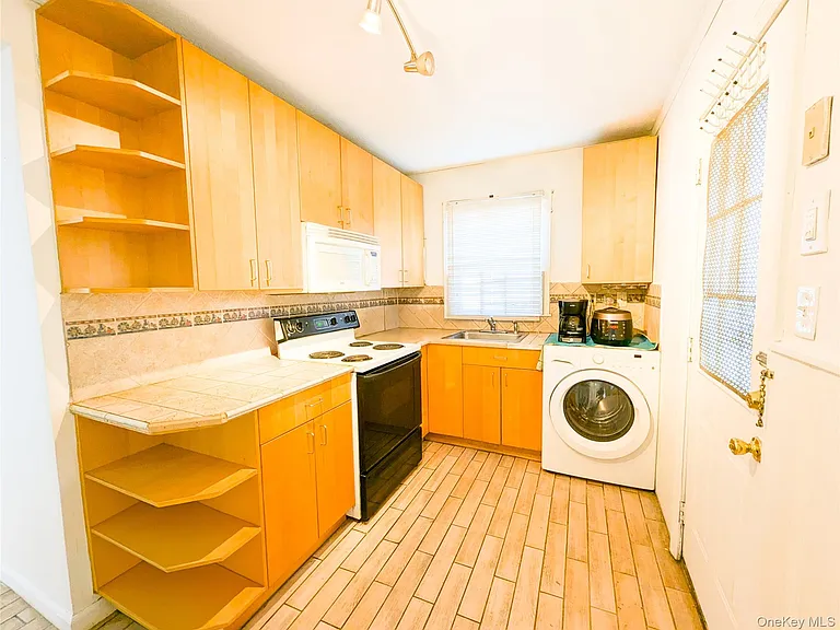 806 Oliver Ave #1 — Photo 12