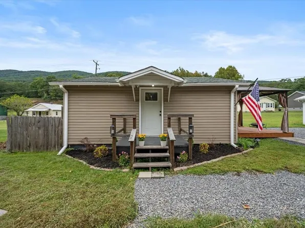 2639 Bristol Hwy, Gate City, VA 24251