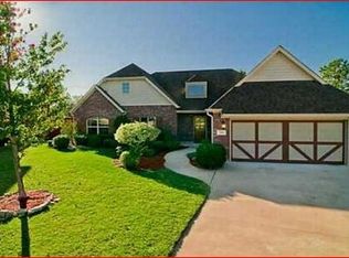 703 SW Glen Arbor Ave, Bentonville, AR 72712