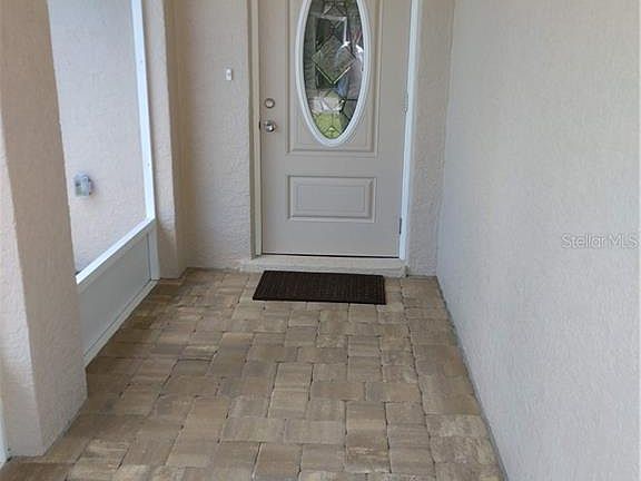 2nd image of 420 Fountain St