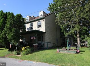 522R Water St, Middletown, PA 17057