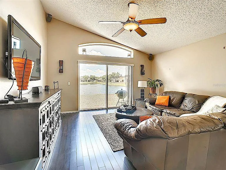 12837 Hunters Vista Blvd — Photo 6