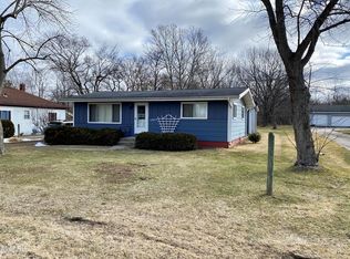 12977 Peck Ave, Sawyer, MI 49125