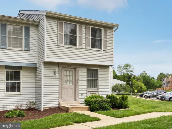 1660 Thenia Pl, Woodbridge, VA 22192