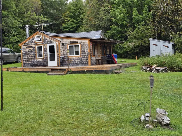 338 Mahoney Hill Road, Bingham, ME 04920