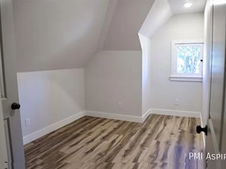 1922 E 14th Ave #3A — Photo 1