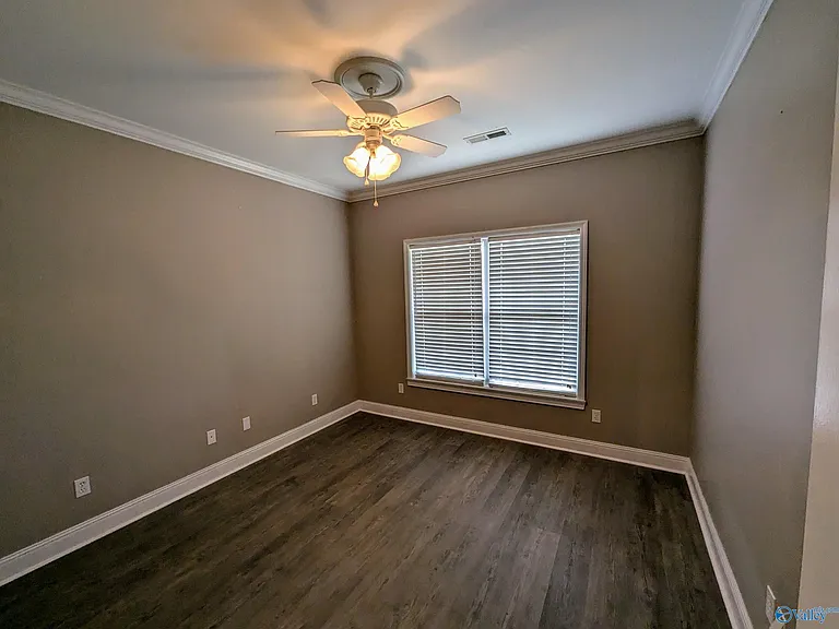 1224 Autumn Ln SW — Photo 19