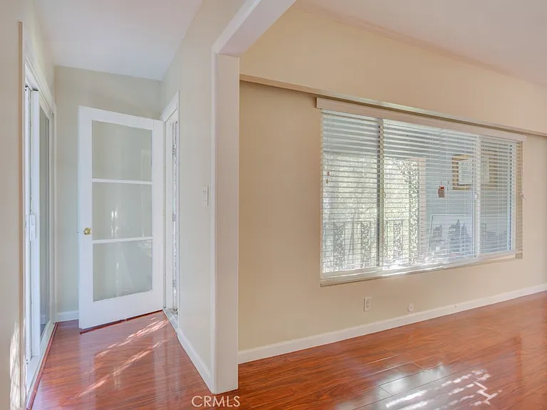 1610 S Pomona Ave #C15 — Photo 6