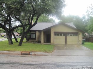 14015 Floral Ridge Dr, San Antonio, TX 78247