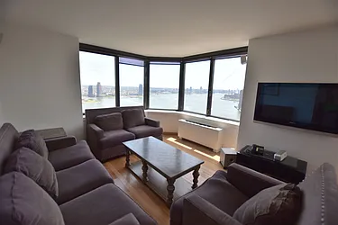 Rented by Luxury Habitat